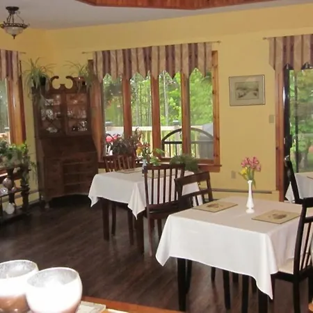 Chestnut Lane Bed And Breakfast-3